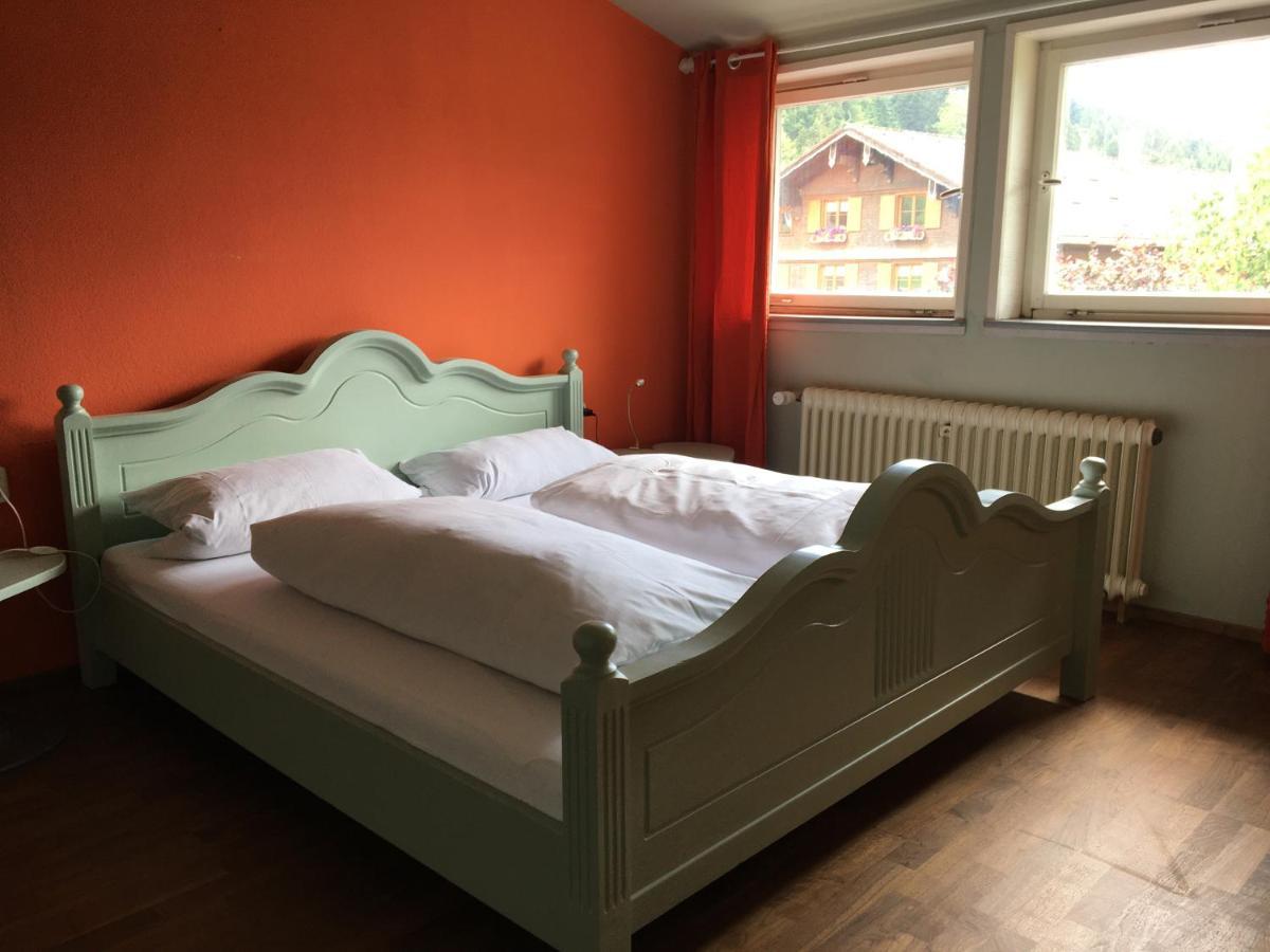 اوبرستوفن Der Gaukler Hostel المظهر الخارجي الصورة