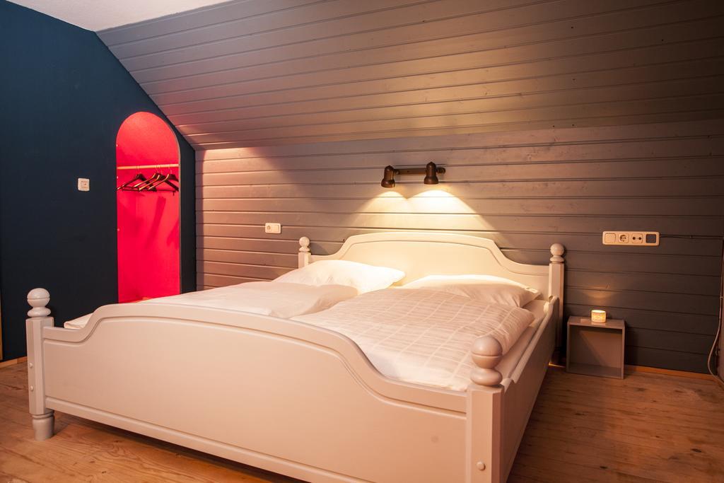 اوبرستوفن Der Gaukler Hostel الغرفة الصورة
