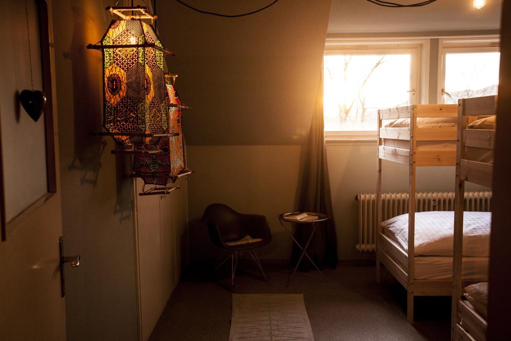 اوبرستوفن Der Gaukler Hostel الغرفة الصورة